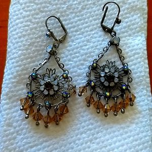 Sorelli pierced chandelier earrings